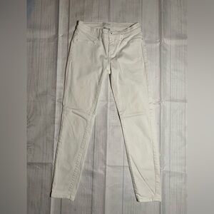 Lila Ryan White Skinny pants. Size 26.